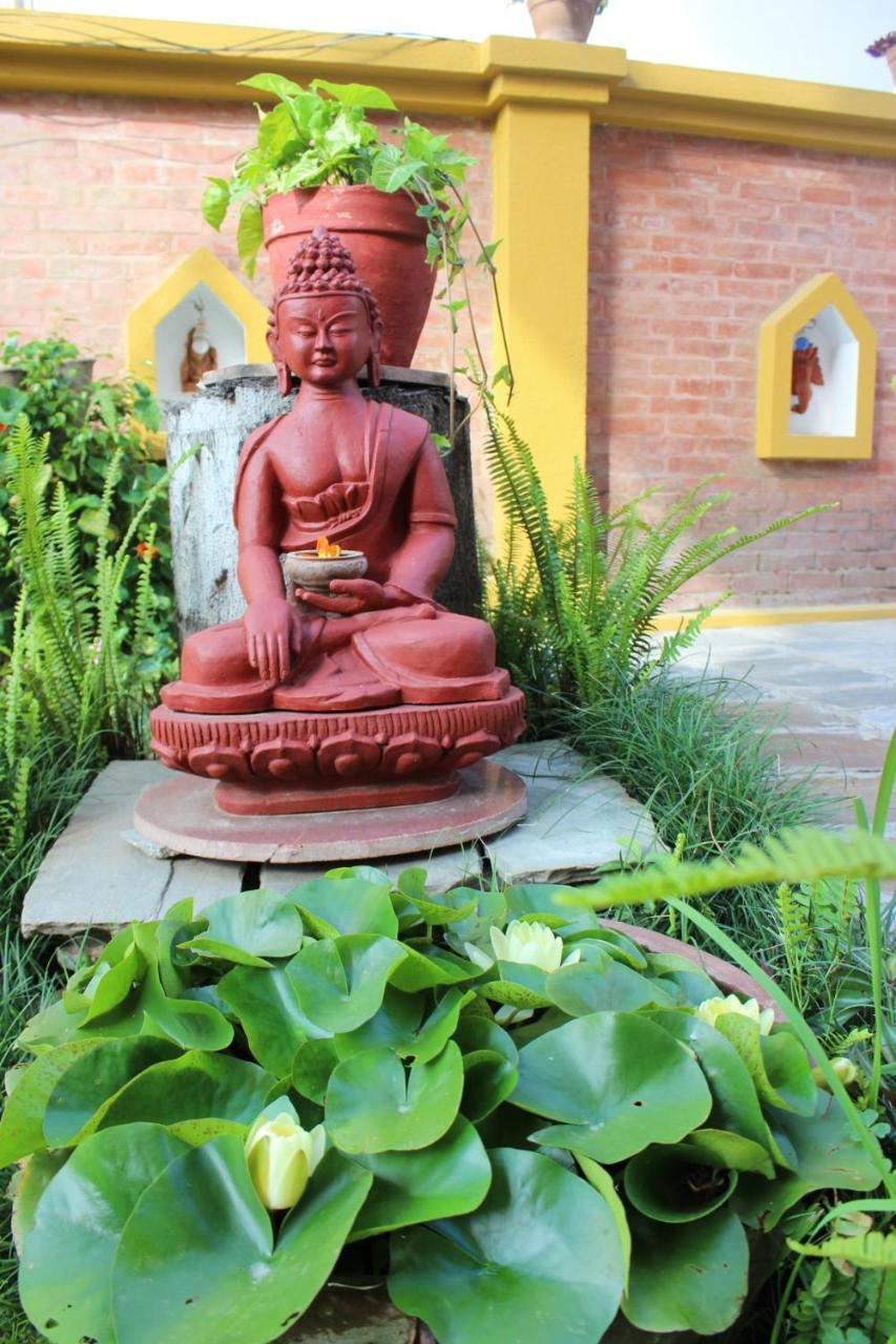 Royal Astoria Hotel Kathmandu Bagian luar foto