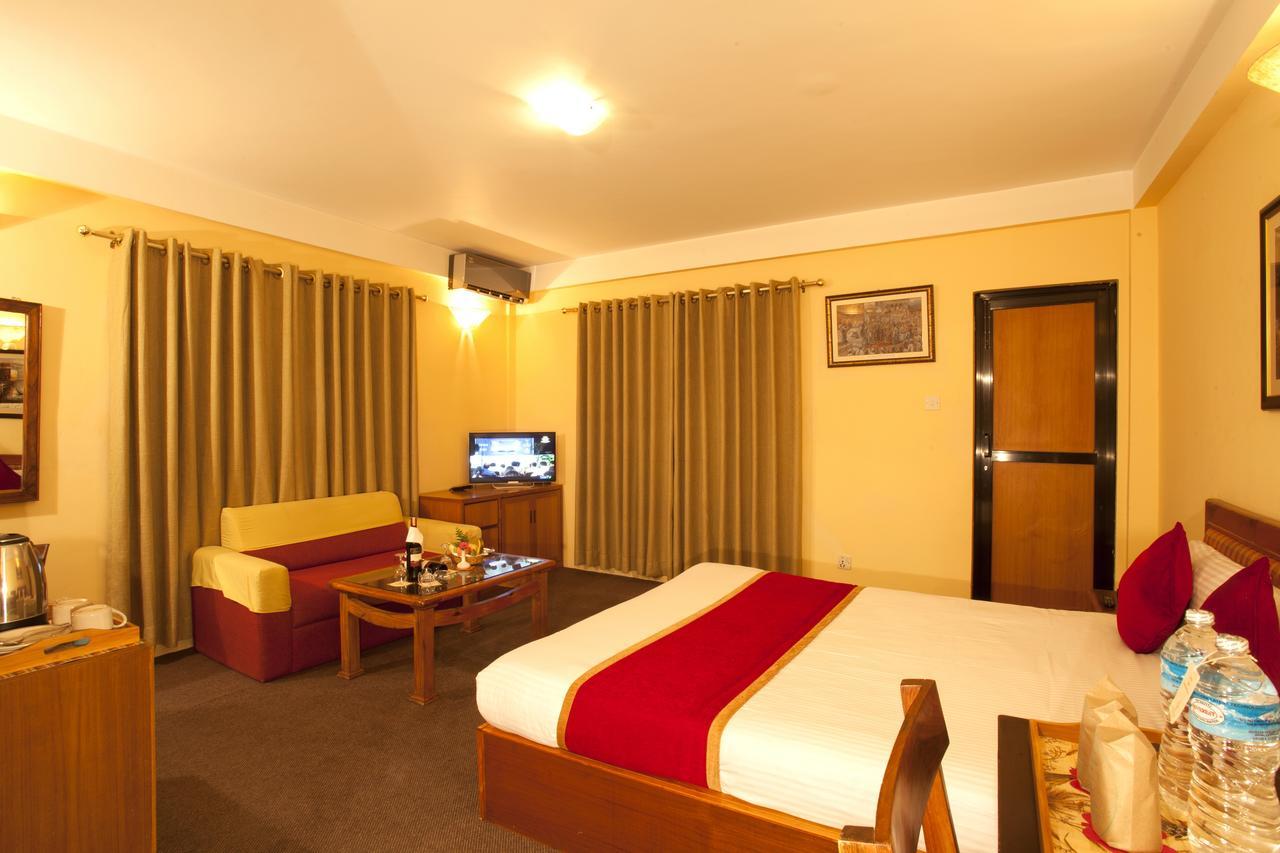 Royal Astoria Hotel Kathmandu Bagian luar foto