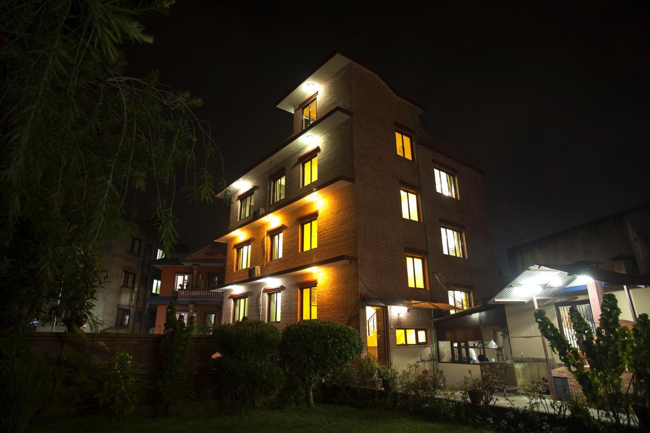 Royal Astoria Hotel Kathmandu Bagian luar foto