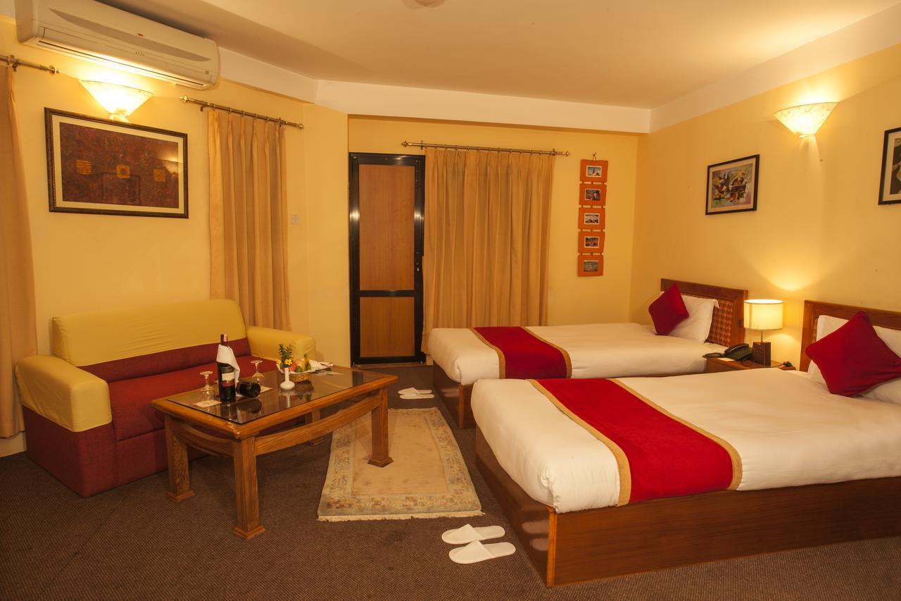 Royal Astoria Hotel Kathmandu Bagian luar foto